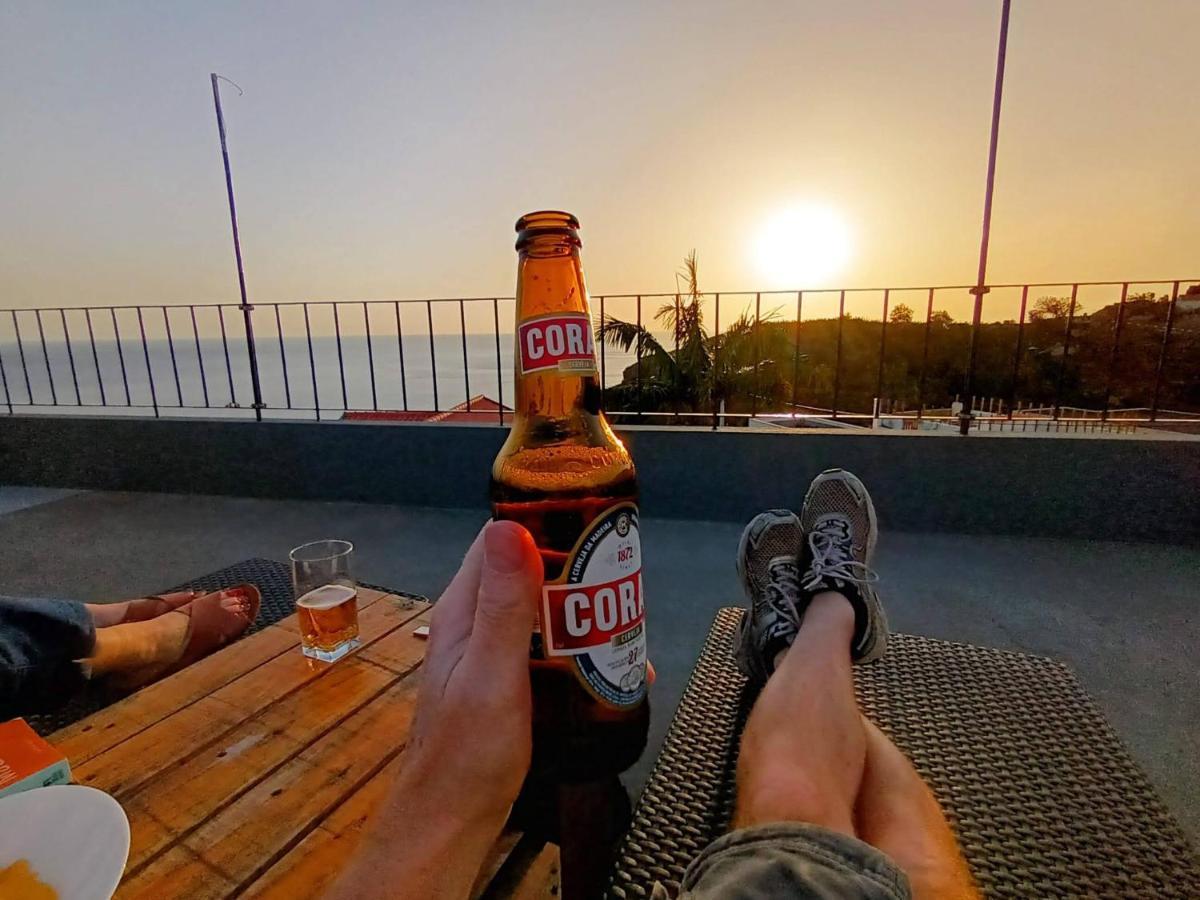 Апартаменты Vаrаndаs Dо Sоl-Vista Relaxante Entre Mar E Montanha Понта-ду-Сол Экстерьер фото